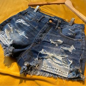 American Eagle | Vintage Hi-Rise Festival | size: 6